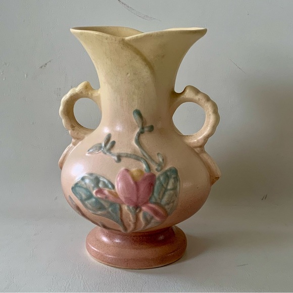 Vintage Hull Art Pottery USA Vase H 6 1/2 Inch - Picture 7 of 11